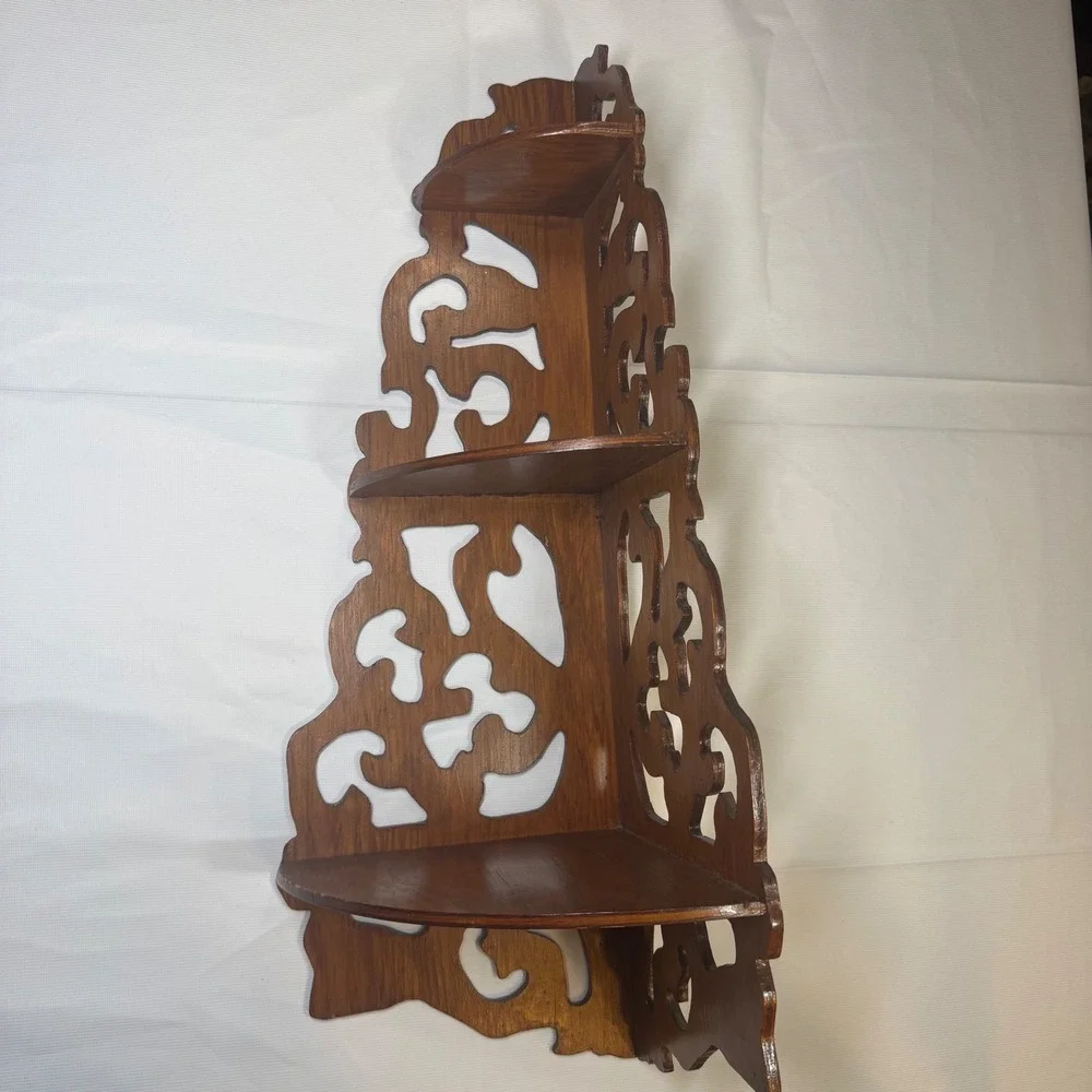 Vintage Victorian‎ Wood Wall Corner Shelf Large Carved Fretwork Scrolling Design